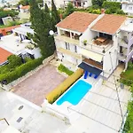 Σπίτι διακοπών Petra Ποντστράνα