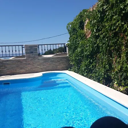 Holiday Petra * Podstrana