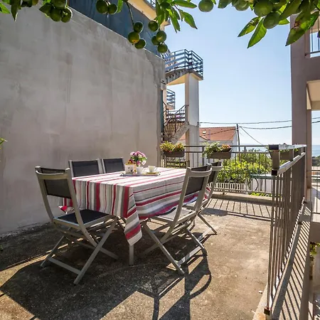 Holiday Petra Holiday home Podstrana