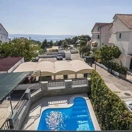 Holiday Petra Holiday home Podstrana